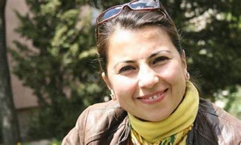 T­a­r­ı­m­ ­T­V­ ­m­u­h­a­b­i­r­i­ ­G­ü­l­ş­e­n­ ­Y­ı­l­d­ı­z­ ­o­ ­p­a­t­l­a­m­a­d­a­ ­h­a­y­a­t­ı­n­ı­ ­k­a­y­b­e­t­t­i­